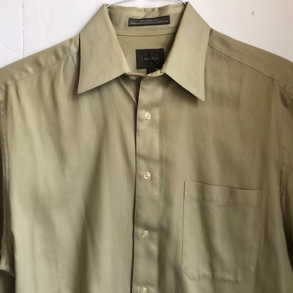 Mens’ Calvin Klein Dress Shirt - Size 15 34-35